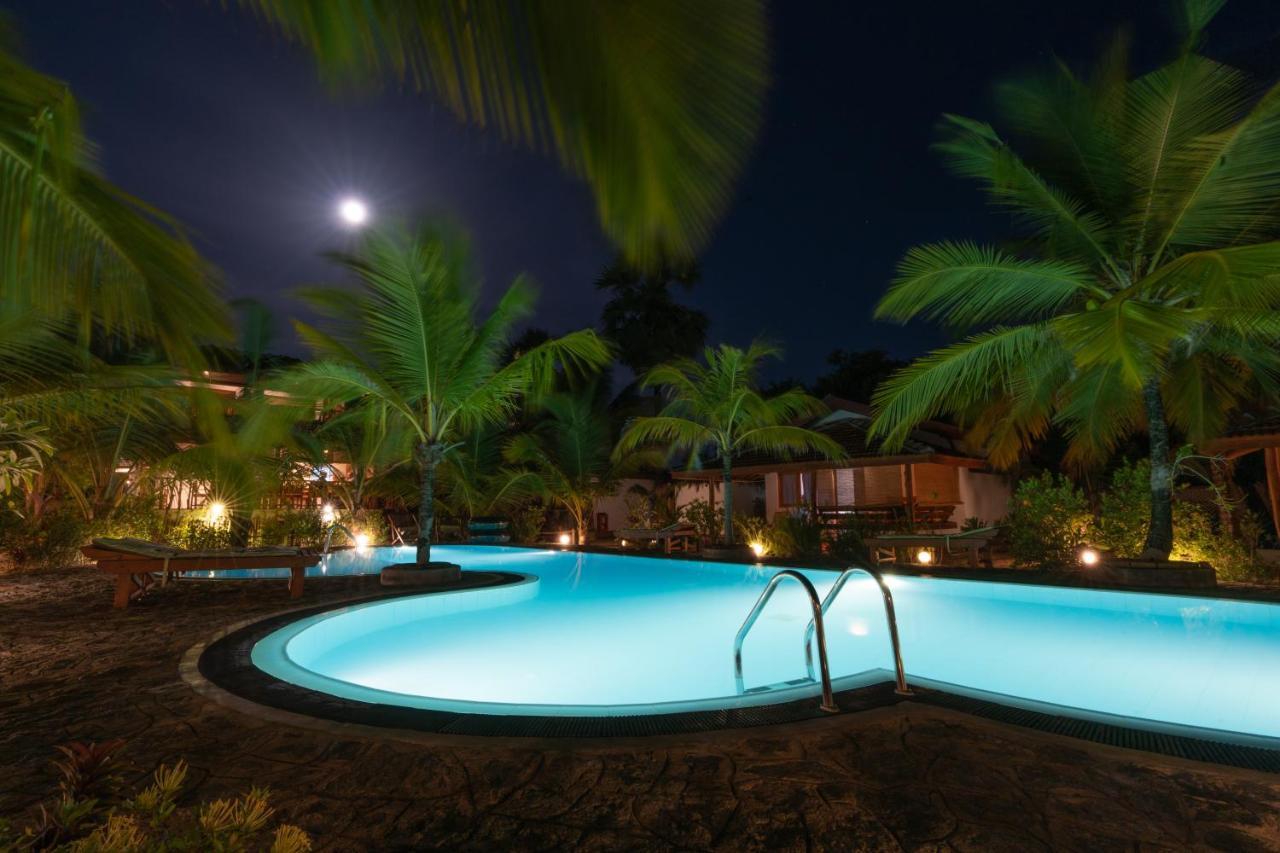 Hotel Babar Point 3*
